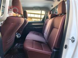 تويوتا هايلوكس